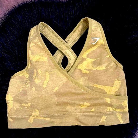 Gymshark padded bra - Picture 1 of 16